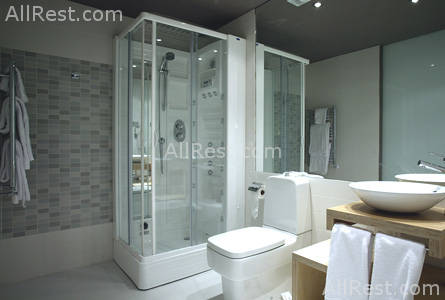 Hotel Petit Palace Embassy 9